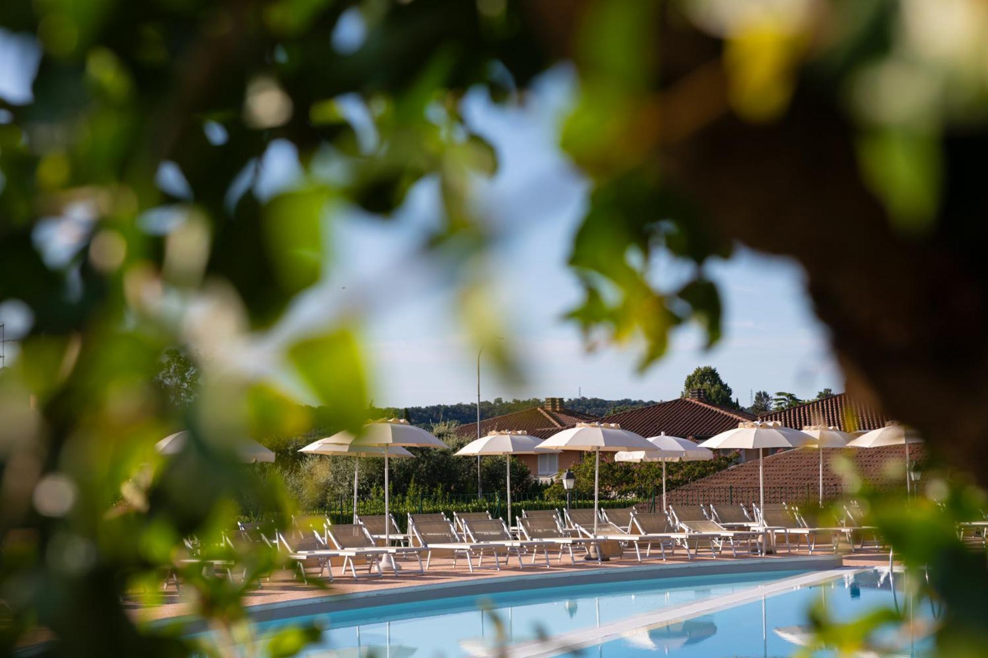 Le Terrazze Sul Lago Hotel & Residence Padenghe sul Garda Exterior foto